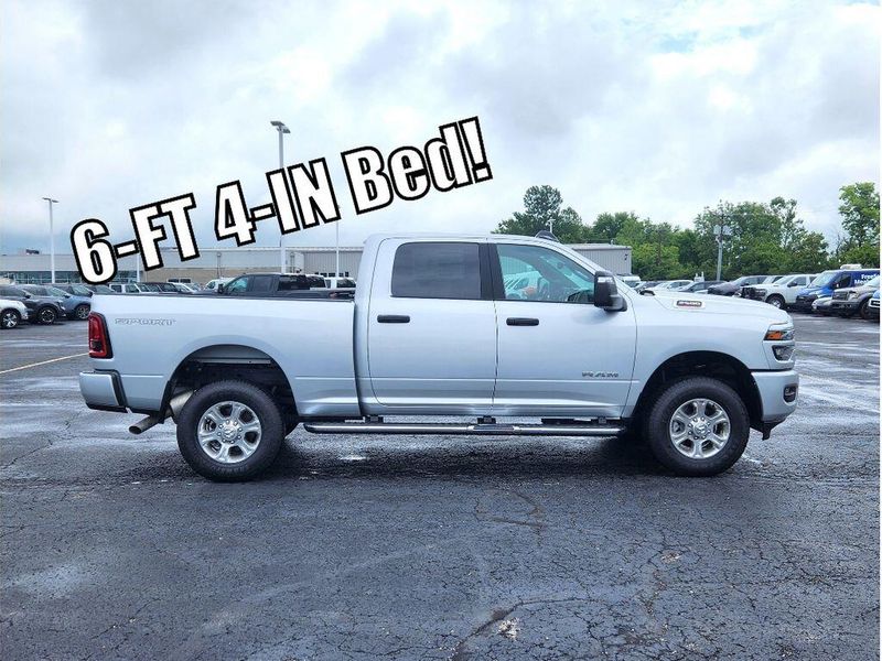 New 2026 RAM 2500 Big Horn Crew Cab 4x4 6'4' Box