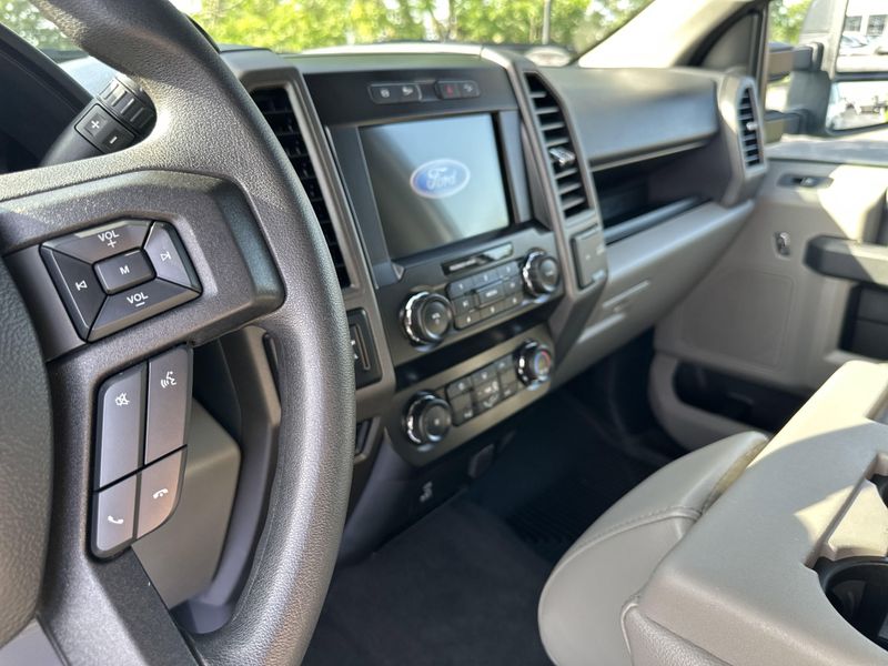 2022 Ford F-250 XLImage 25