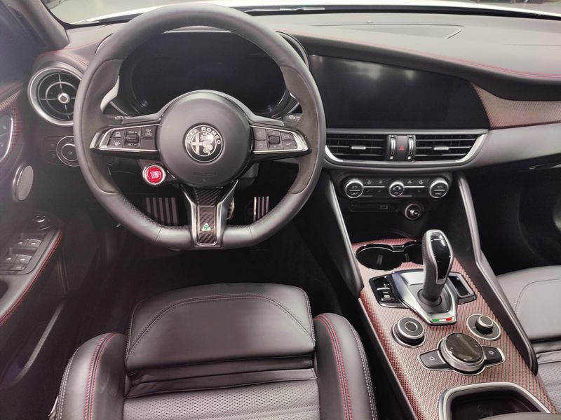 Used 2024 Alfa Romeo Giulia Quadrifoglio Supersport (1 of 66) w/Activ AsstImage 26