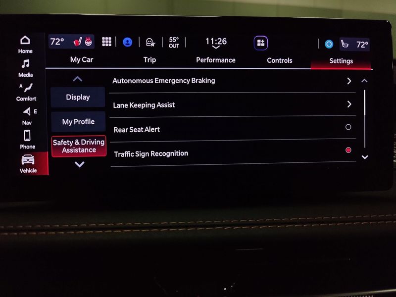 Used 2025 Alfa Romeo Tonale 2.0T AWD w/SunroofImage 9