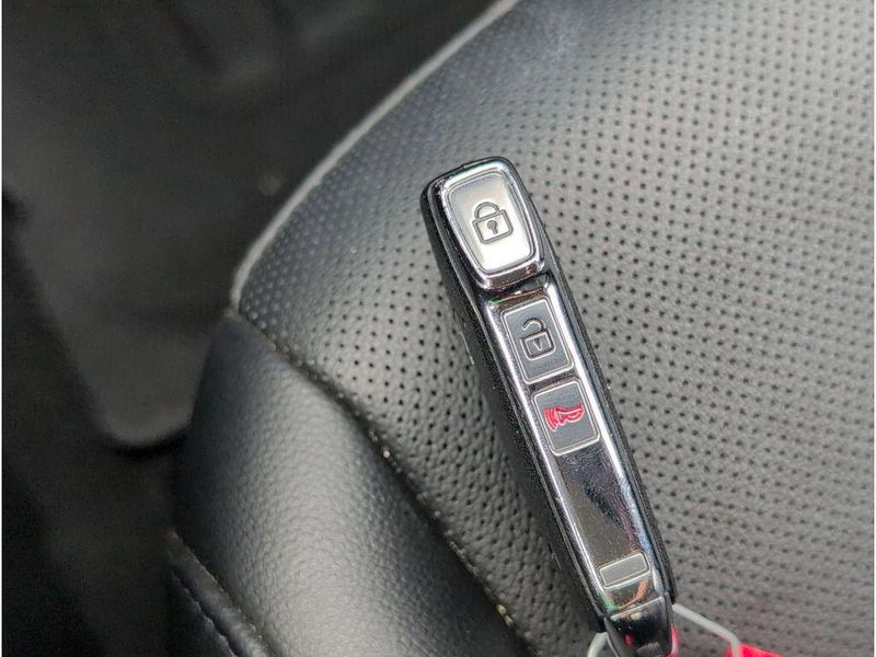 Used 2024 Kia Sportage EXImage 19