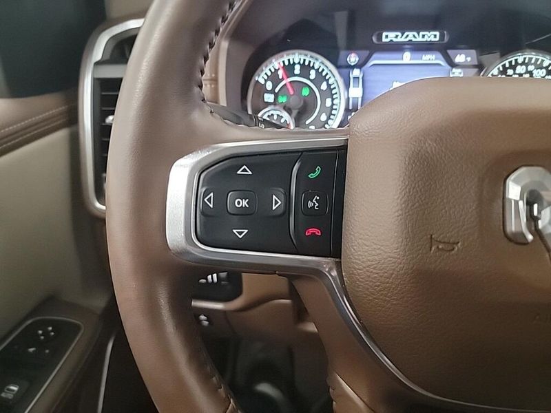 2021 Ram 1500 Laramie photo 14