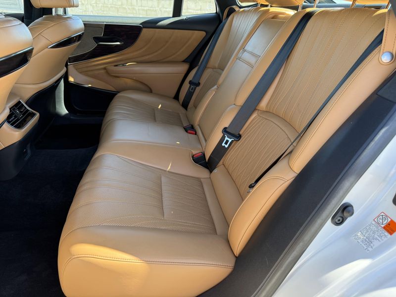Used 2021 Lexus LS 500Image 31