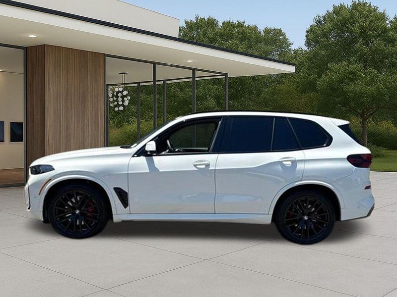 Used 2024 BMW X5 xDrive40iImage 13