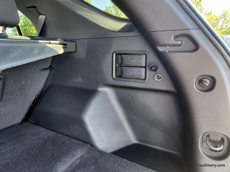 Used 2023 Chevrolet Equinox LT