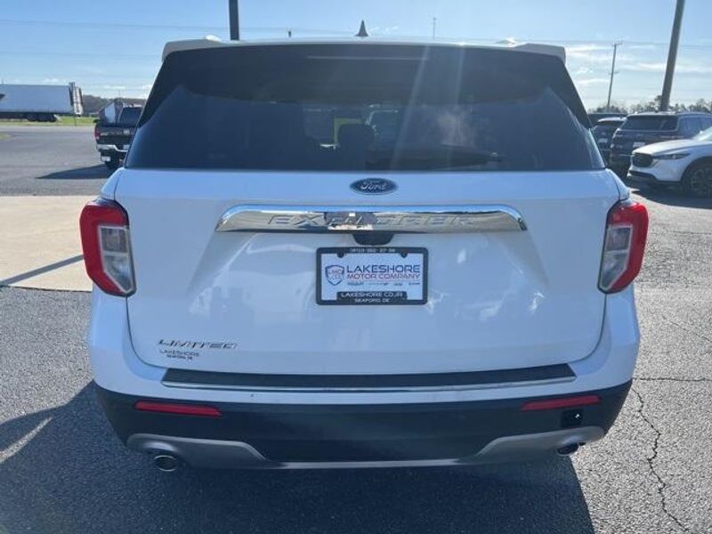 2021 Ford Explorer LimitedImage 6