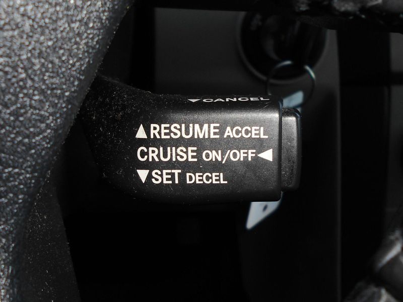 2010 Dodge Avenger R/TImage 14
