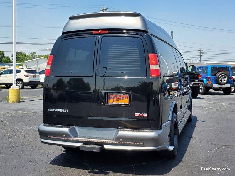 2013 GMC Savana 2500 Image 17
