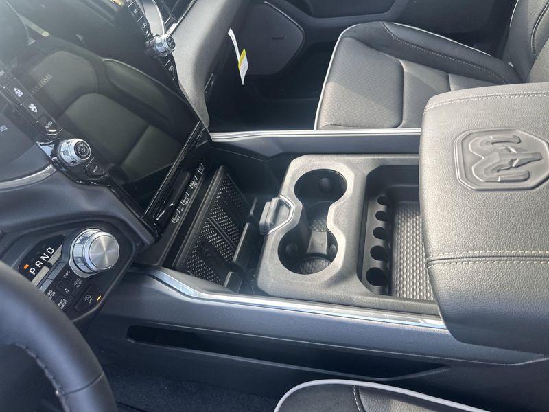 Used 2025 RAM 1500 LaramieImage 27