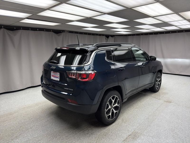 New 2026 Jeep Compass Limited 4x4Image 3