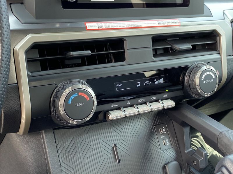 New 2025 Toyota Tacoma SR5Image 17