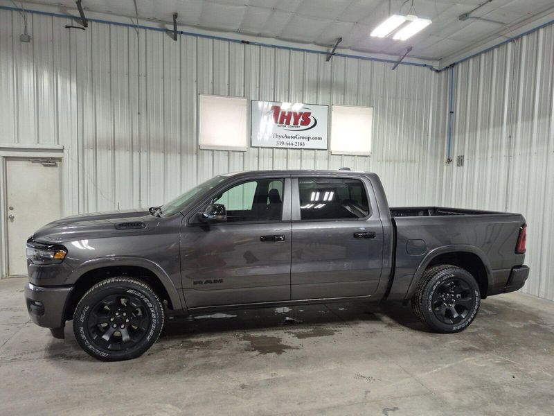 2025 RAM 1500 Big Horn Crew Cab 4x4 5