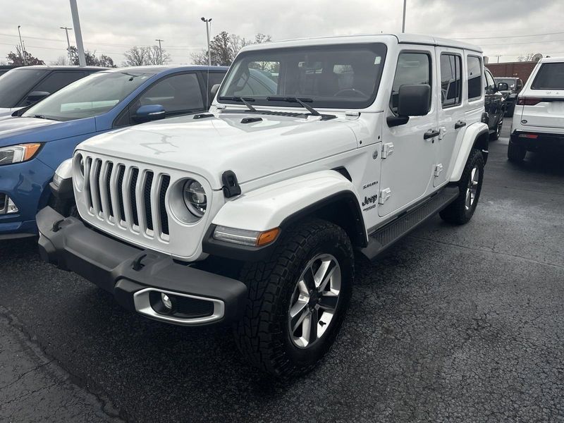 2022 Jeep Wrangler Unlimited SaharaImage 1