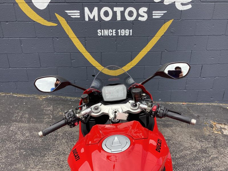 Used 2025 Ducati PANIGALE V2 