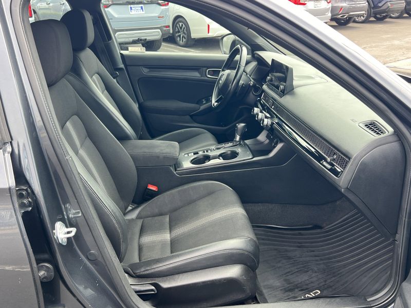 Used 2022 Honda Civic Sedan SportImage 27