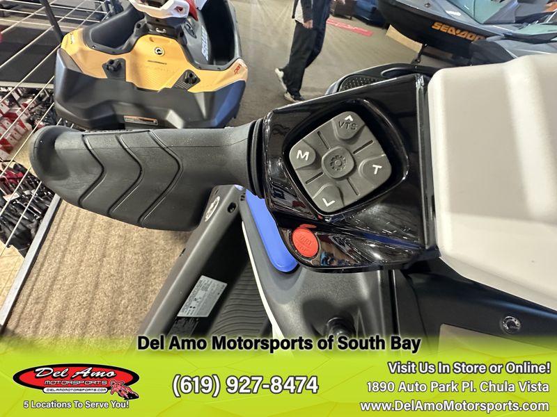 2024 Sea-Doo SPARK FOR 2 (SOUND SYSTEM) Image 9