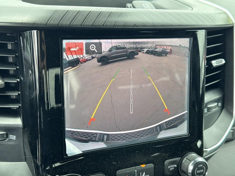 New 2026 RAM 1500 Big Horn Crew Cab 4x2 5'7' Box