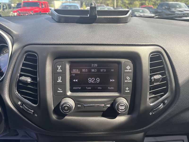 Used 2017 Jeep New Compass SportImage 20