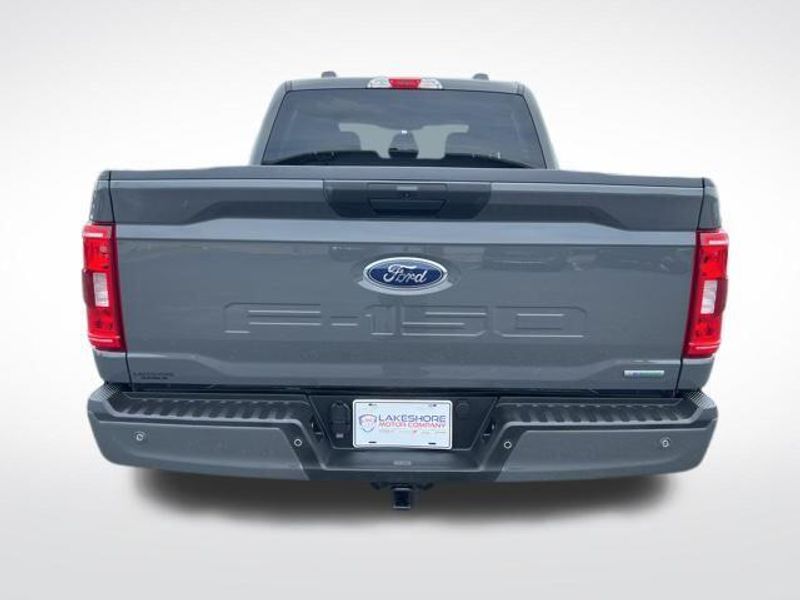 2021 Ford F-150 XLTImage 6