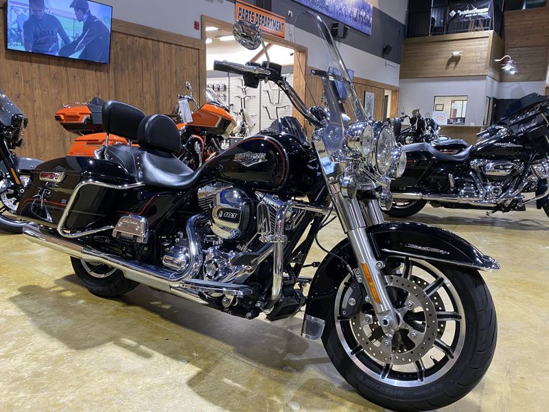 2014 Harley-Davidson ROAD KING Image 9