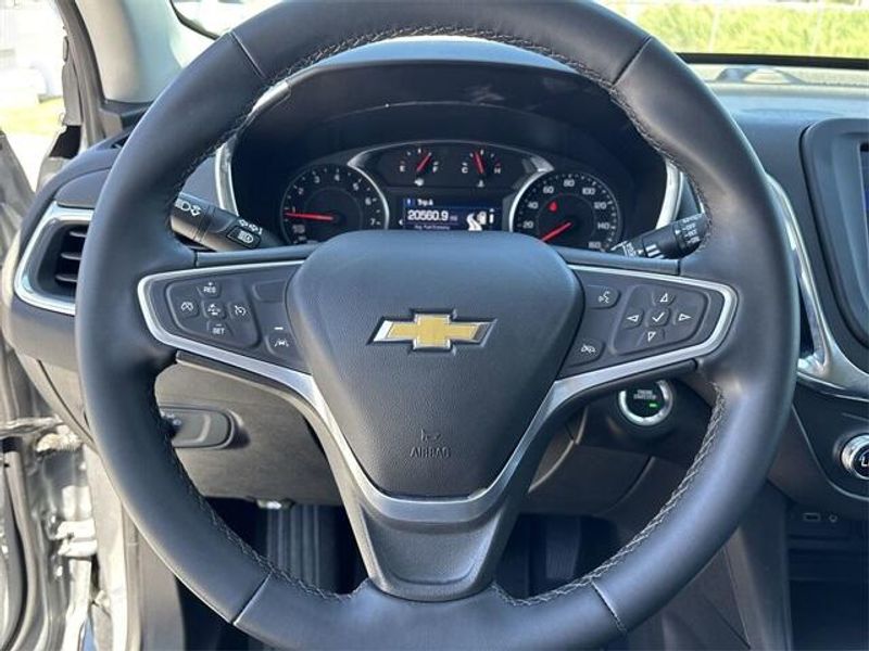 2023 Chevrolet Equinox LTImage 21