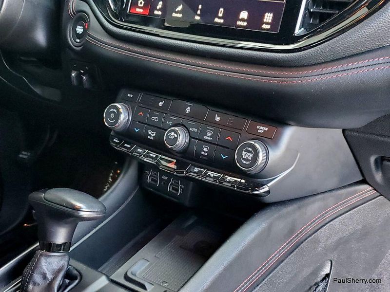Used 2021 Dodge Durango R/TImage 41
