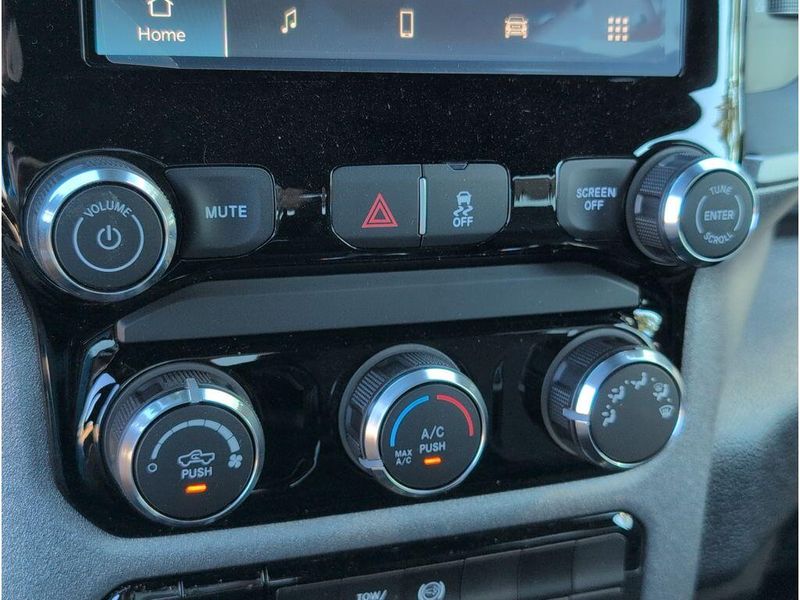 New 2026 RAM 4500 Tradesman Chassis Crew Cab 4x4 60