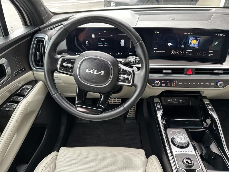2025 Kia Sorento Plug-In Hybrid SX PrestigeImage 25
