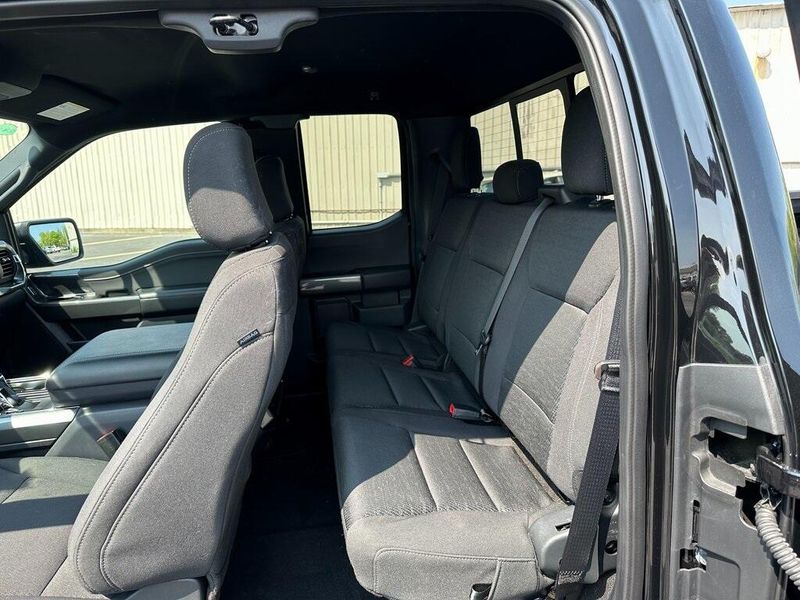 2023 Ford F-150 XLT photo 19