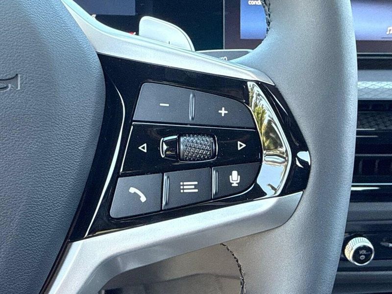 New 2026 BMW 3 Series 330iImage 23