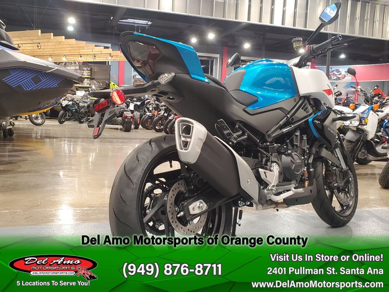 2024 CFMOTO CF400-7US  in a ZEPHYR BLUE exterior color. Del Amo Motorsports of Orange County (949) 416-2102 delamomotorsports.com 