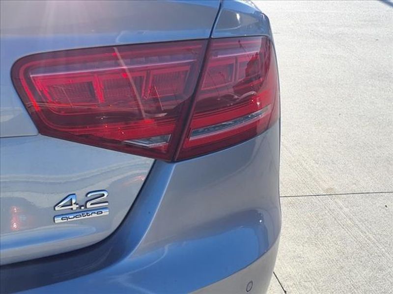 2012 Audi A8 L 4.2Image 14