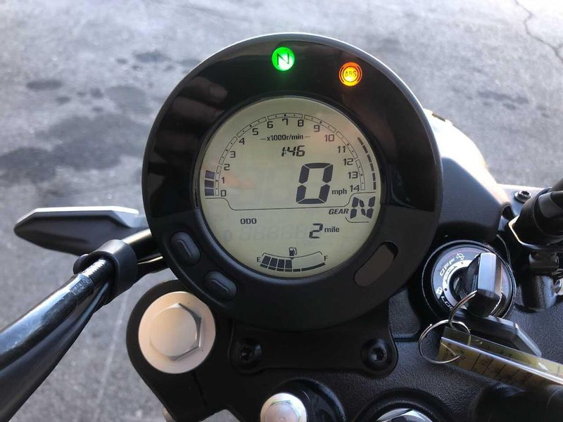 Used 2024 Kawasaki Eliminator ABS Image 6