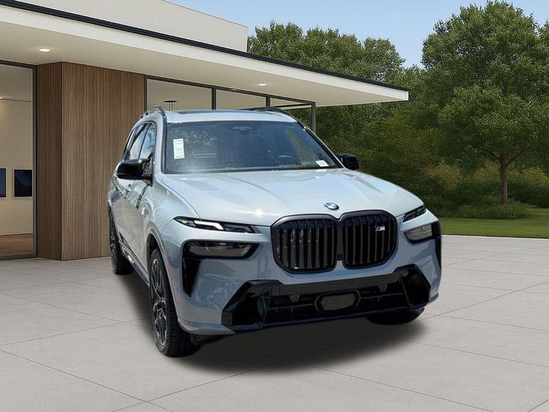 New 2027 BMW X7 M60iImage 6