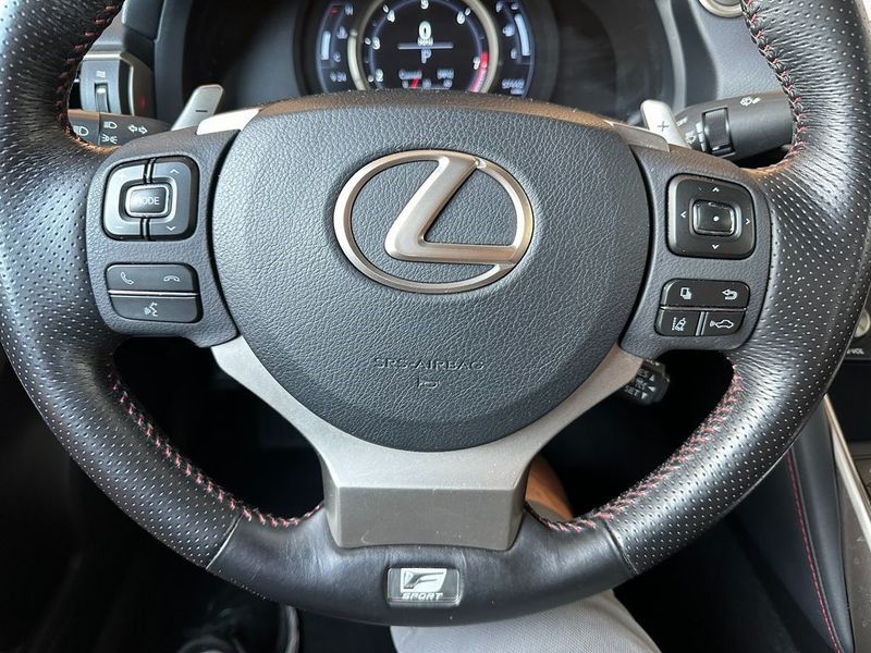 2018 Lexus IS 300 300Image 3