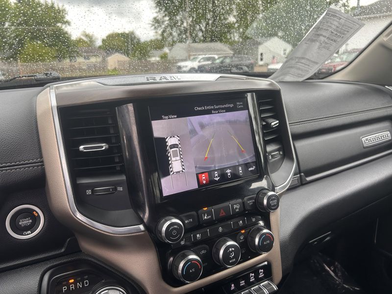 2022 RAM 1500 LaramieImage 25