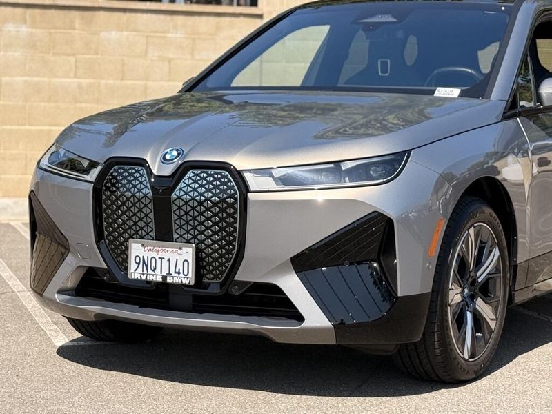 Used 2025 BMW iX xDrive50Image 10