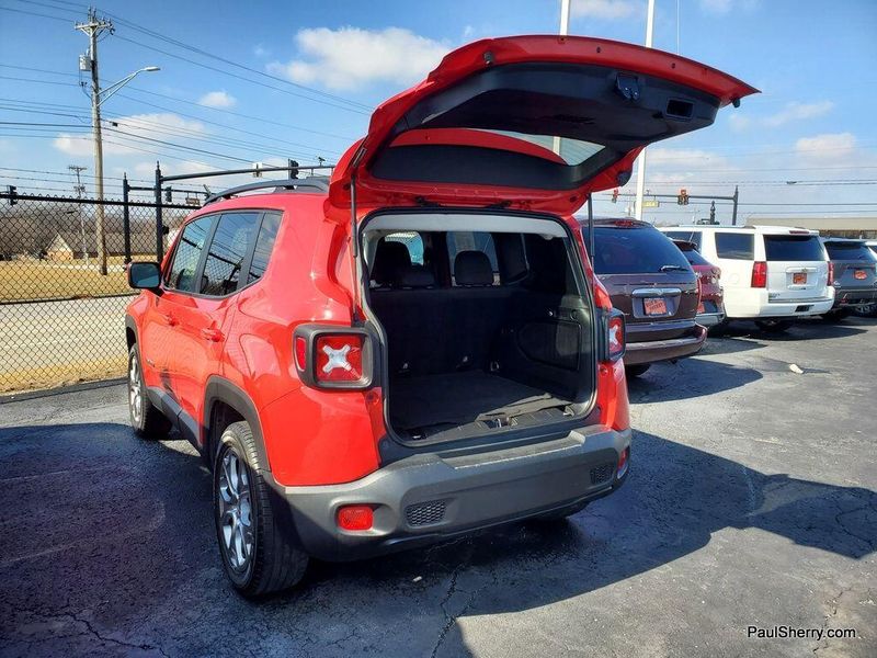 2019 Jeep Renegade LatitudeImage 9