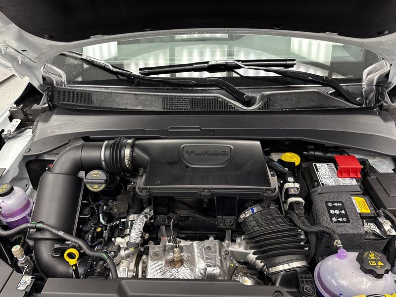 New 2025 Jeep Compass Limited 4x4Image 6