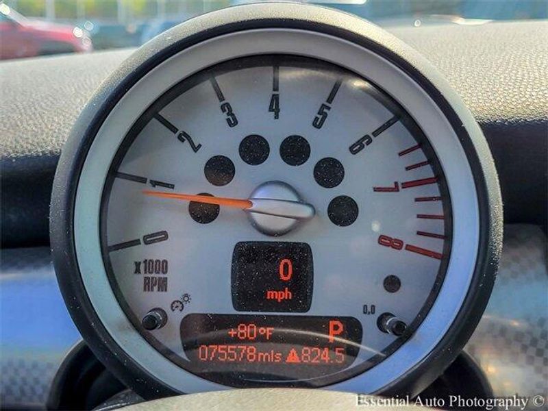 2008 Mini Cooper Base S photo 9