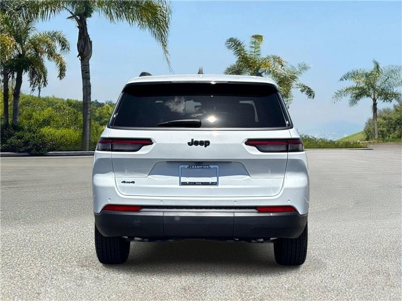 New 2026 Jeep Grand Cherokee L Laredo Altitude 4x4