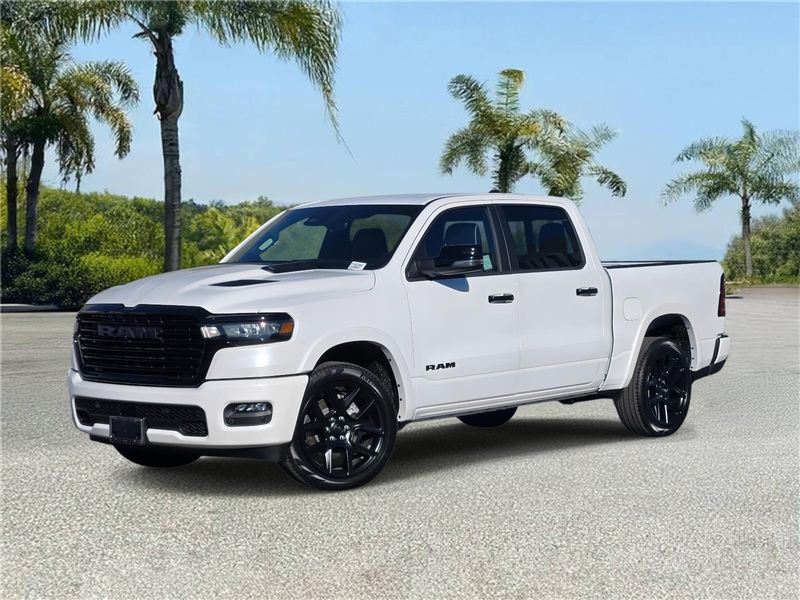 New 2026 RAM 1500 Laramie Crew Cab 4x2 5'7' Box