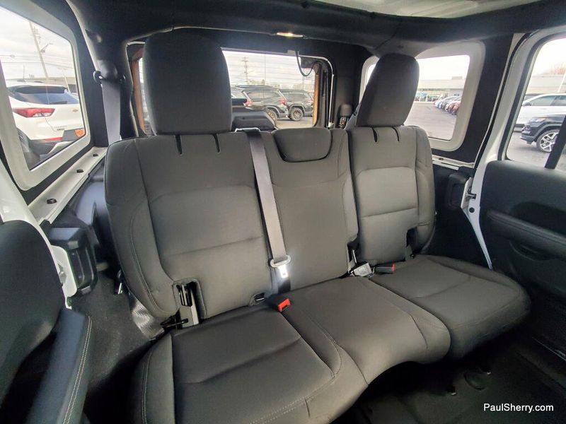 Used 2021 Jeep Wrangler Unlimited Sahara