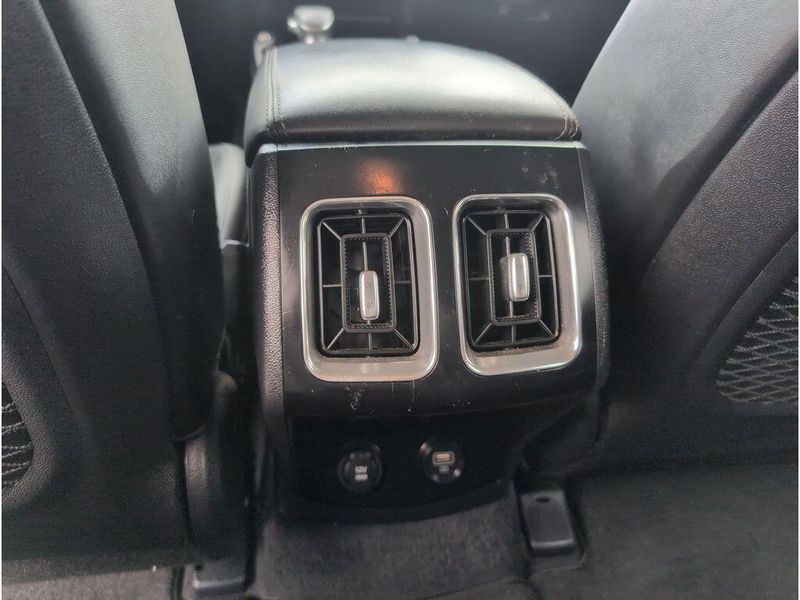 Used 2023 Kia Sorento SImage 33