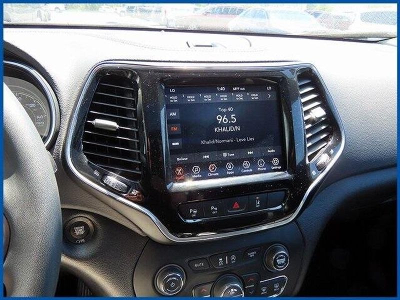 2021 Jeep Cherokee LimitedImage 16