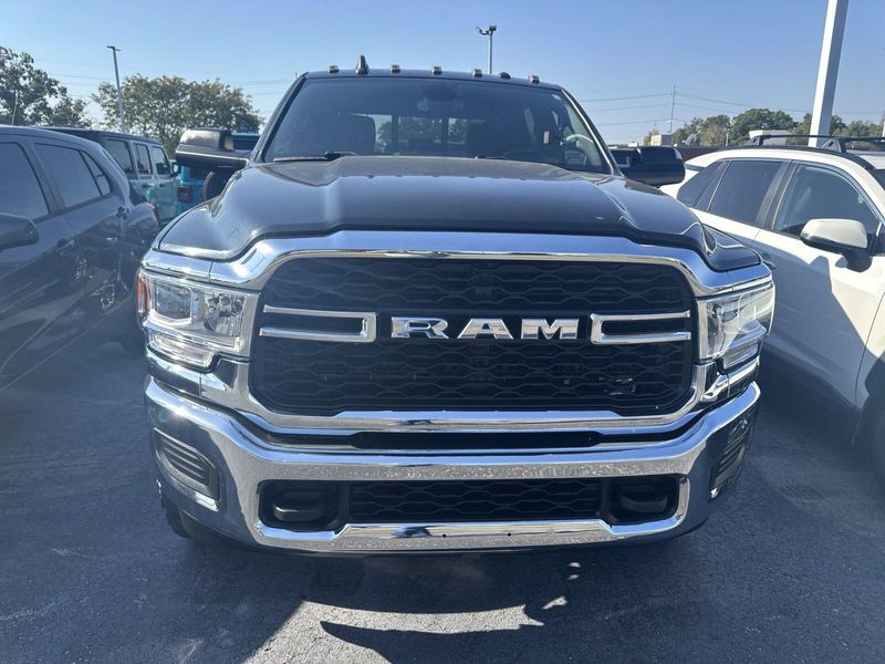 2022 RAM 2500 TradesmanImage 2