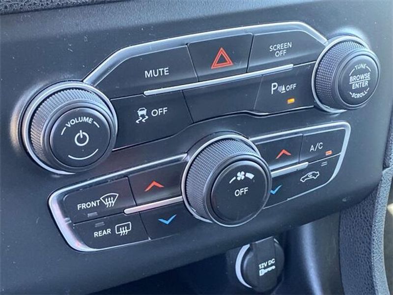 2021 Dodge Charger SXTImage 27