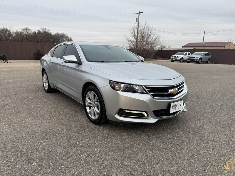 2019 Chevrolet Impala LTImage 2