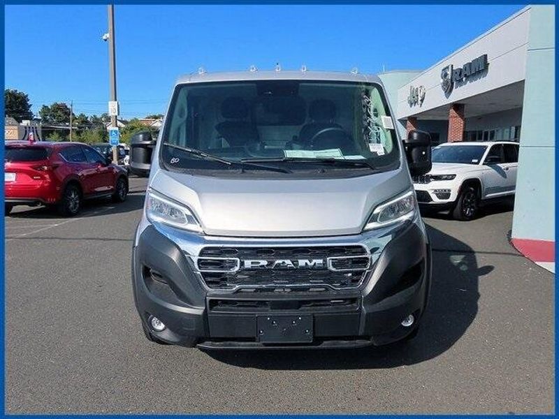 2025 RAM ProMaster BaseImage 3