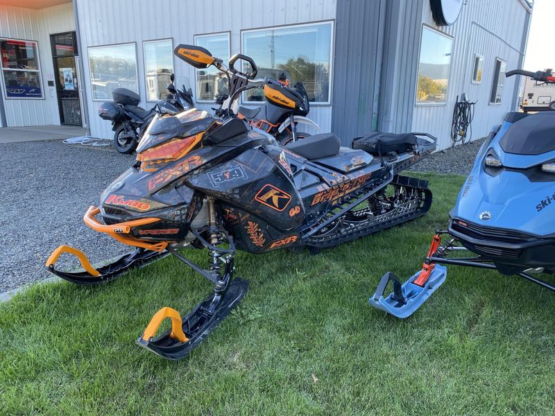 Used 2020 SKIDOO SUMMIT 850 165 Turbo Image 6